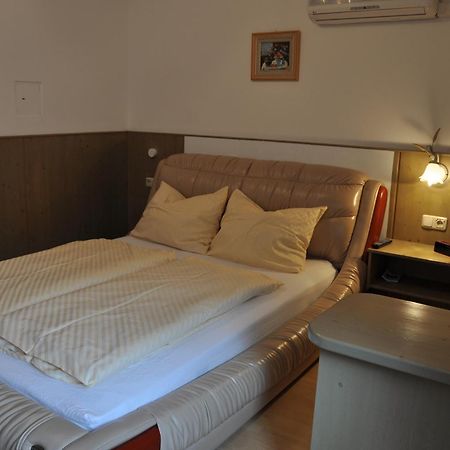 Arkadenhof Bed and Breakfast Fürstenfeld Eksteriør billede