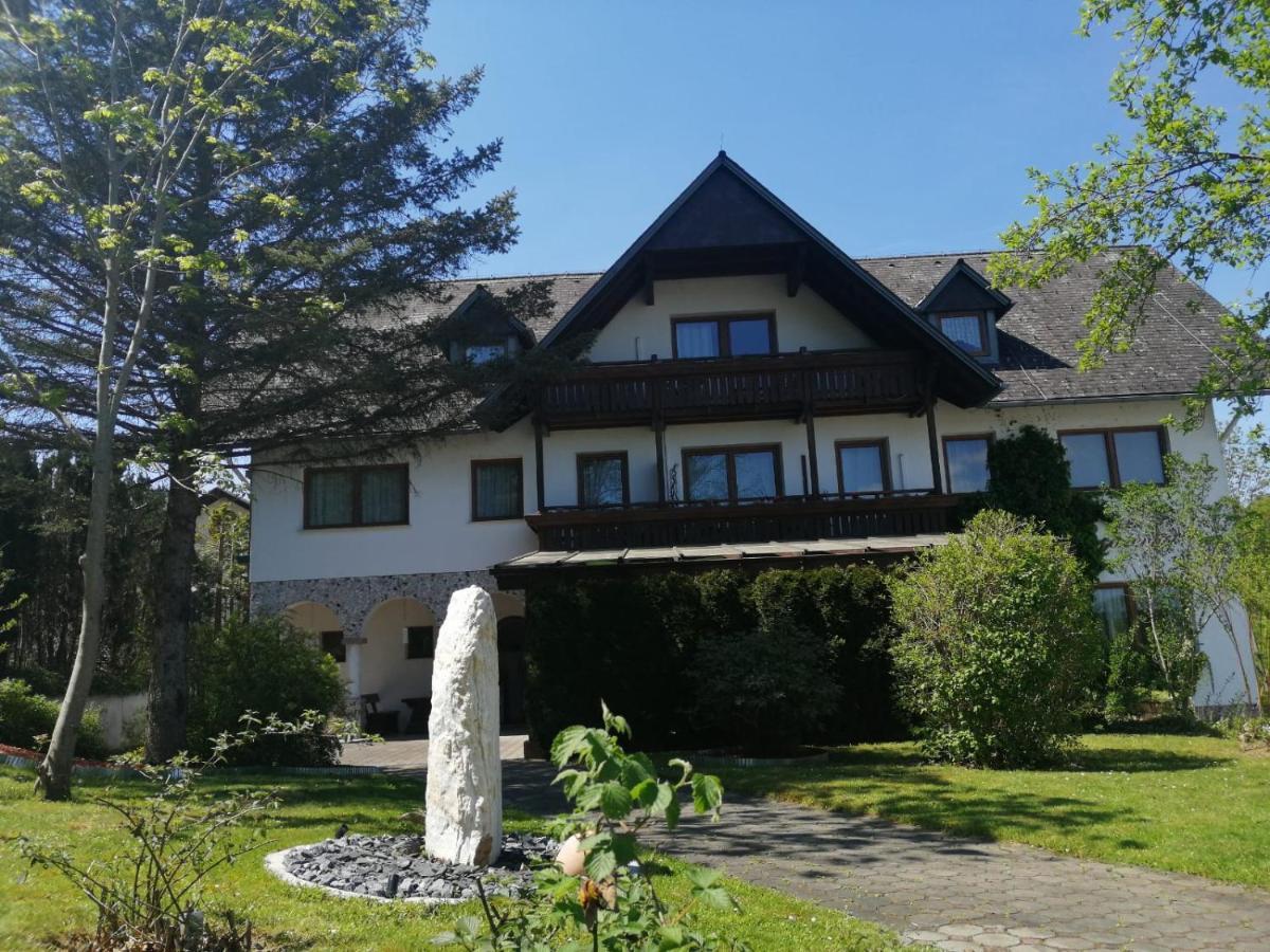 Arkadenhof Bed and Breakfast Fürstenfeld Eksteriør billede